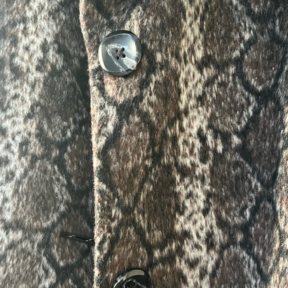 Bernardo Leopard Patterned Jacket - Picture 3 of 5